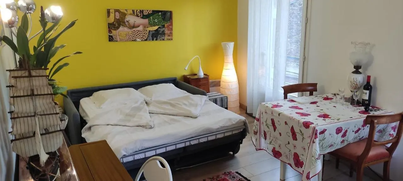 Central Calme Totale Residence Standing Buttes Chaumont Paris Apartment